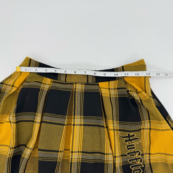 Harry Potter Hufflepuff Plaid Skirt | Wizarding World | Size Small - Picture 9 of 9